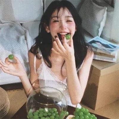 泳队惊魂